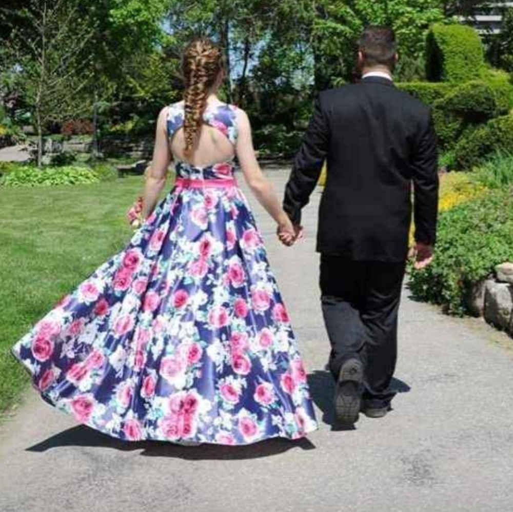 Prom Dress - Picture 2 of 2
